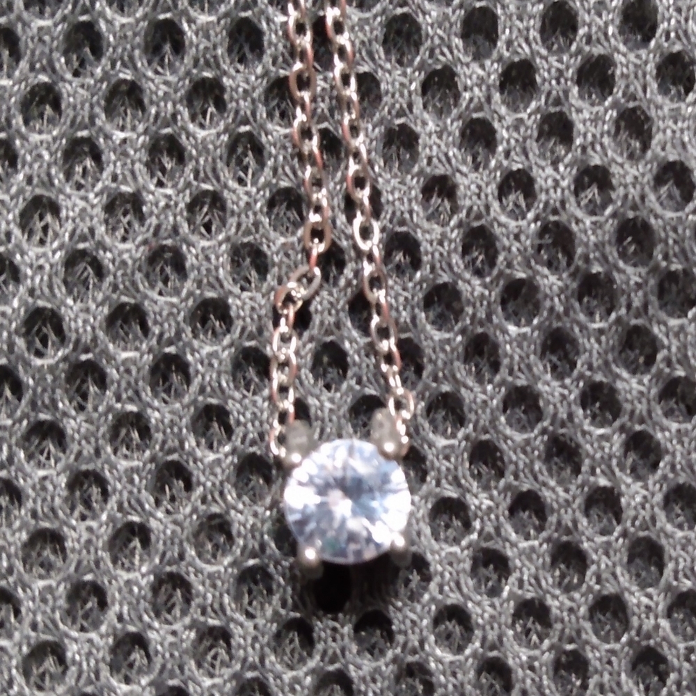 1Ct Swarovski Crystal
